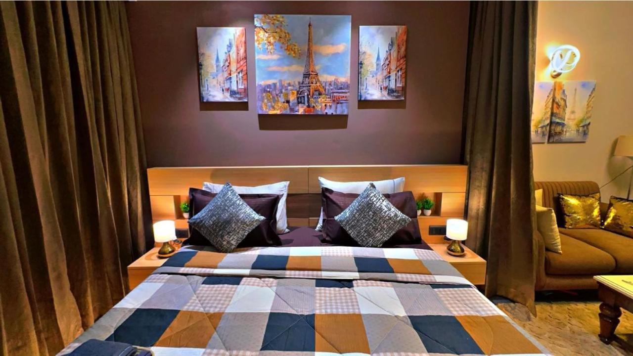 Cityscape Heights On 36th Floor Apartment *