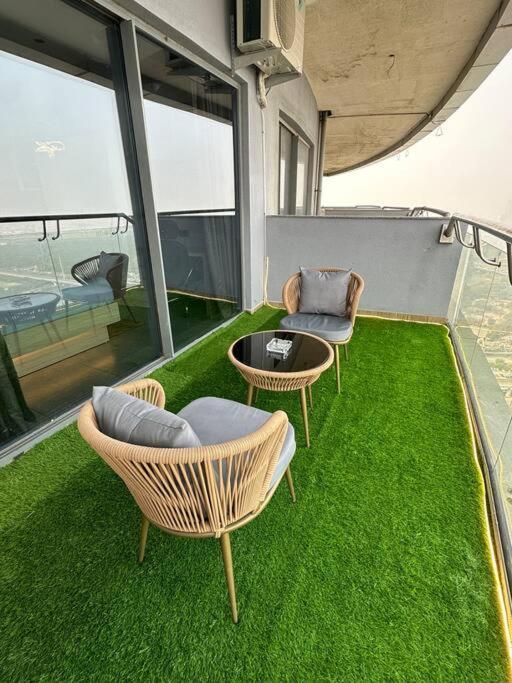 Cityscape Heights On 36th Floor Appartement New Delhi