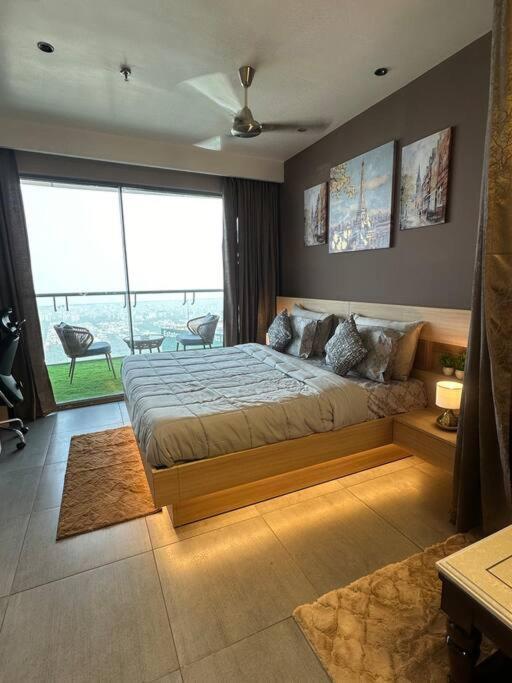 Cityscape Heights On 36th Floor Appartement